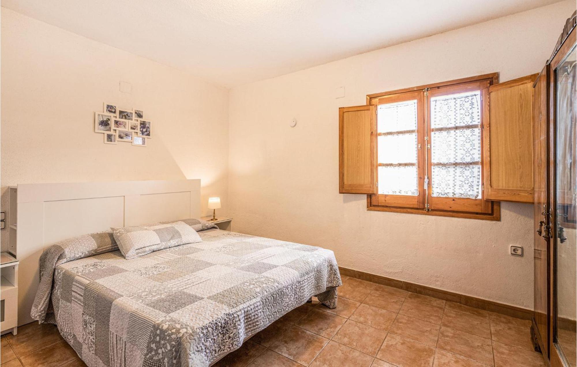 Awesome Home In Riells I Viabrea With Wifi Breda Exterior photo