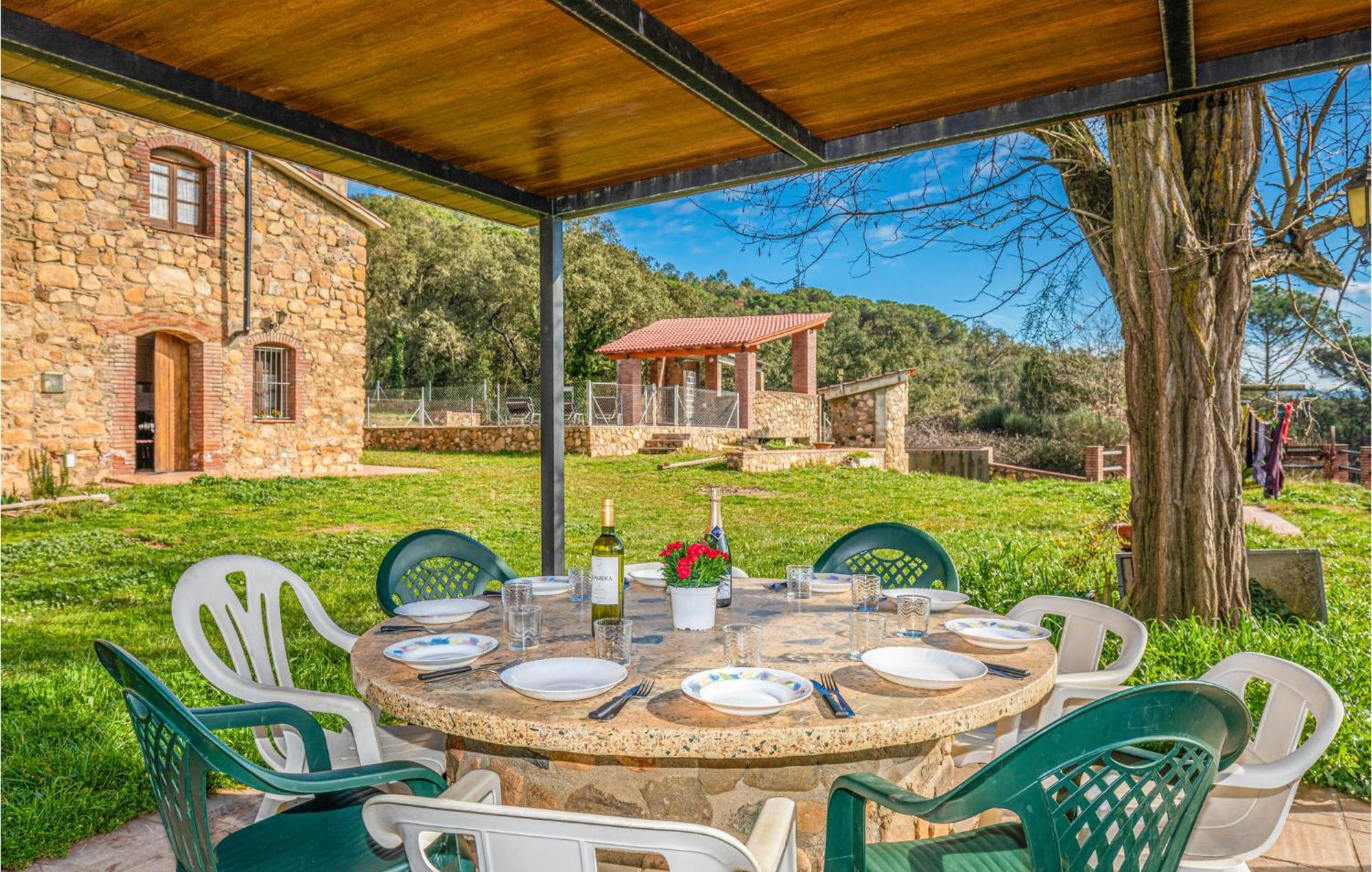 Awesome Home In Riells I Viabrea With Wifi Breda Exterior photo